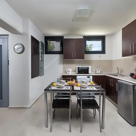 Villa Breeze 3